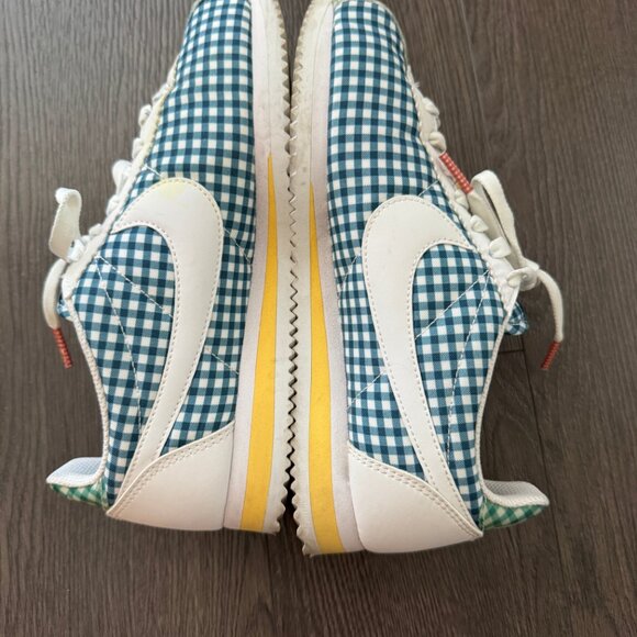 Nike Classic Gingham Cortez Sneakers Size 7 Women’s Preowned Runs Small - Picture 4 of 11